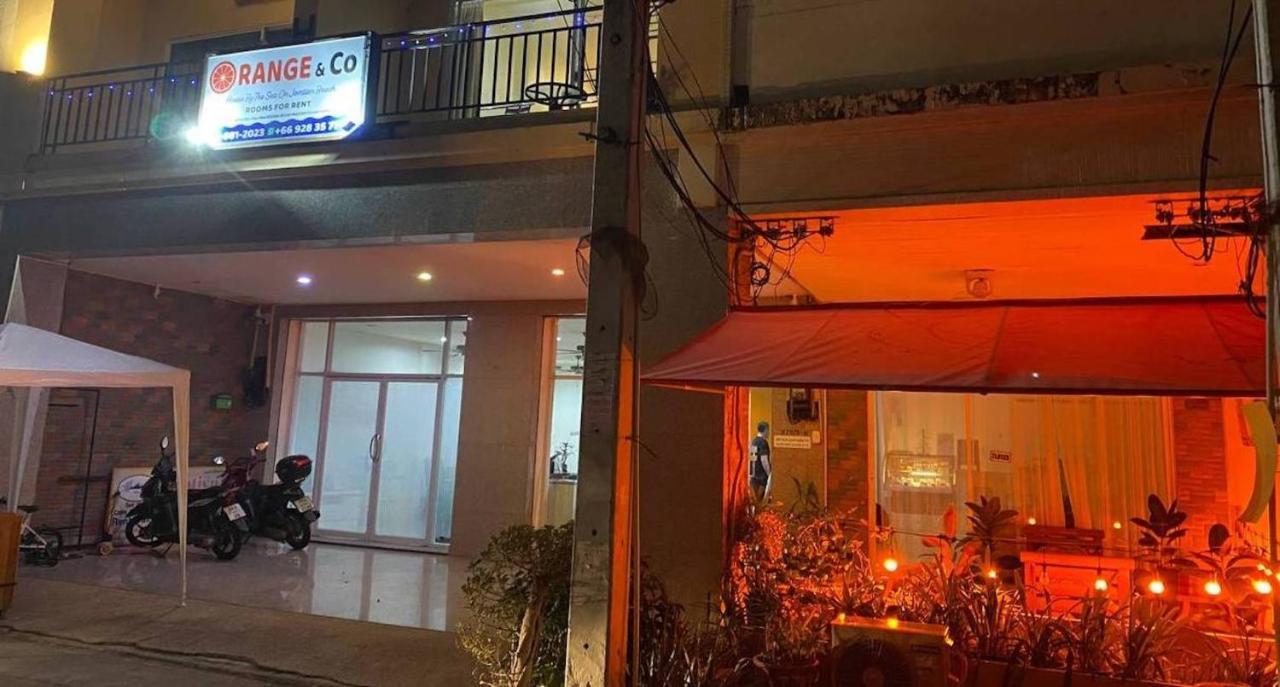 Orange Jomtien Hotel Exterior photo